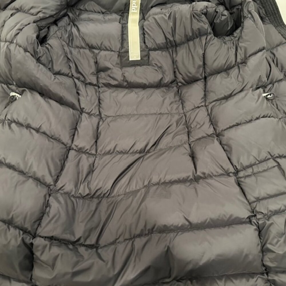 Add Coat - Picture 4 of 7